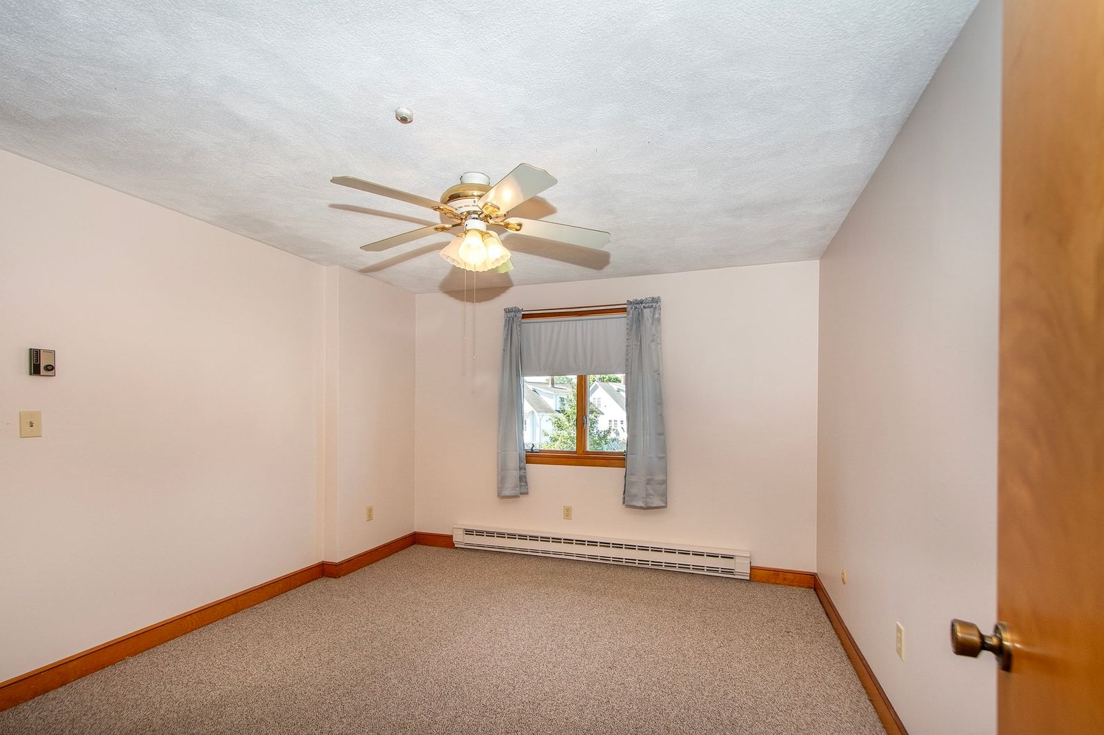 531 Quincy Shore Drive Quincy — Photo 39 of 42