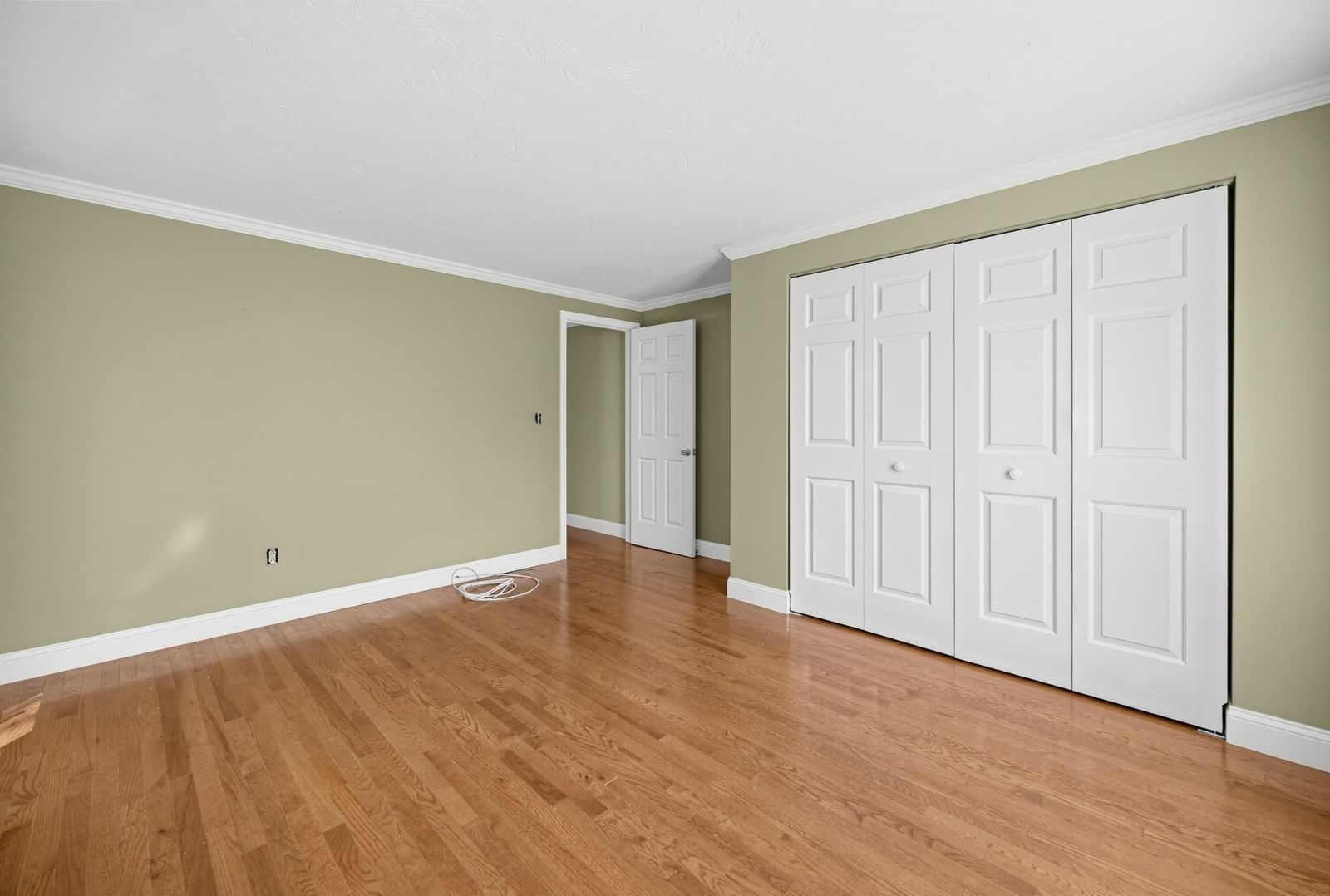 144 Hart St #2 Taunton — Photo 7 of 23