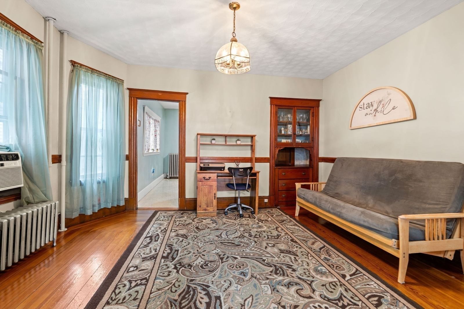 20 Lovell Street Somerville — Photo 4 of 41