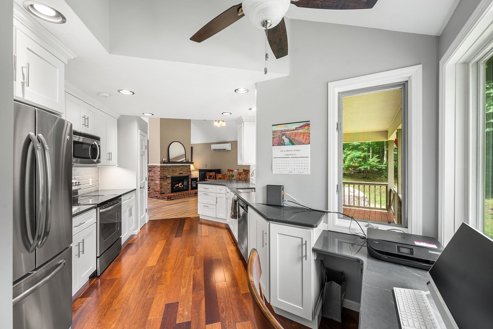 144 Baldwin St Leicester — Photo 12 of 40