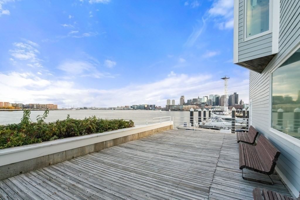 31 Constellation Wharf #31 Boston — Photo 19 of 41