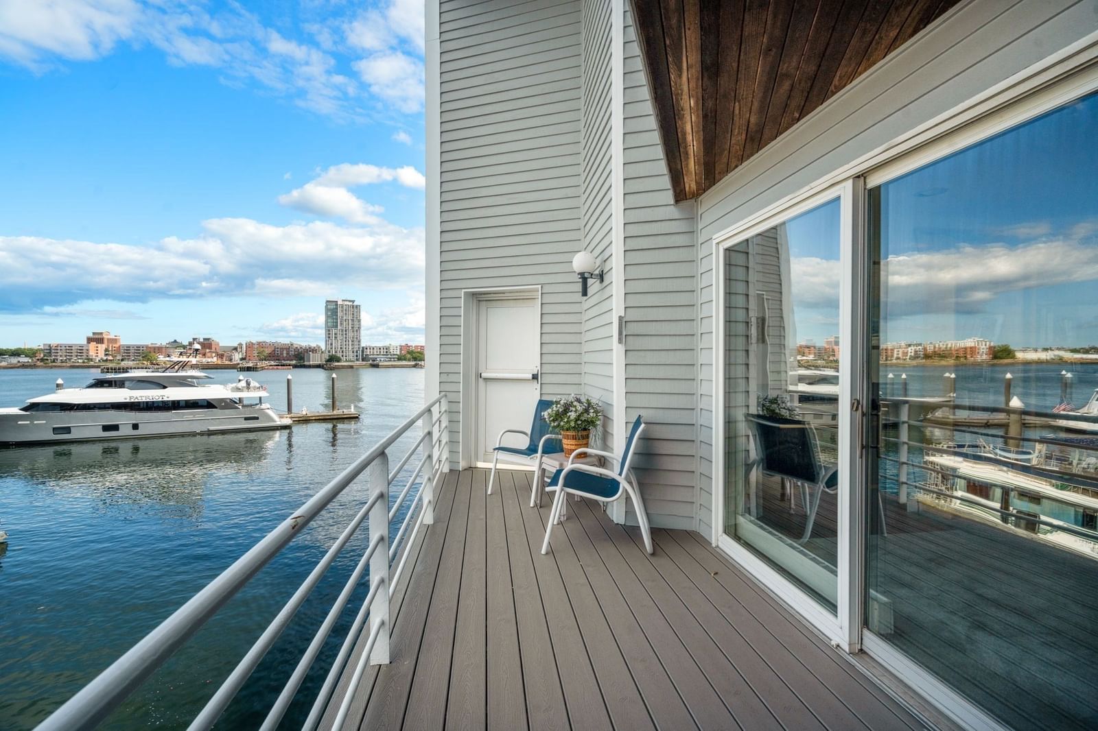 31 Constellation Wharf #31 Boston — Photo 24 of 41