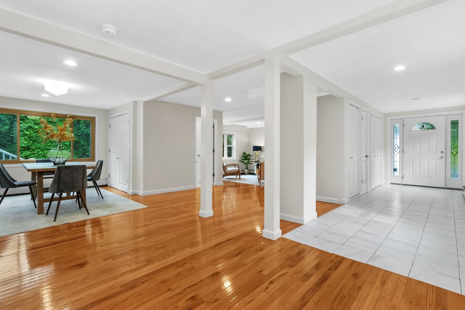 17 Churchill Rd Winchester — Photo 5 of 37