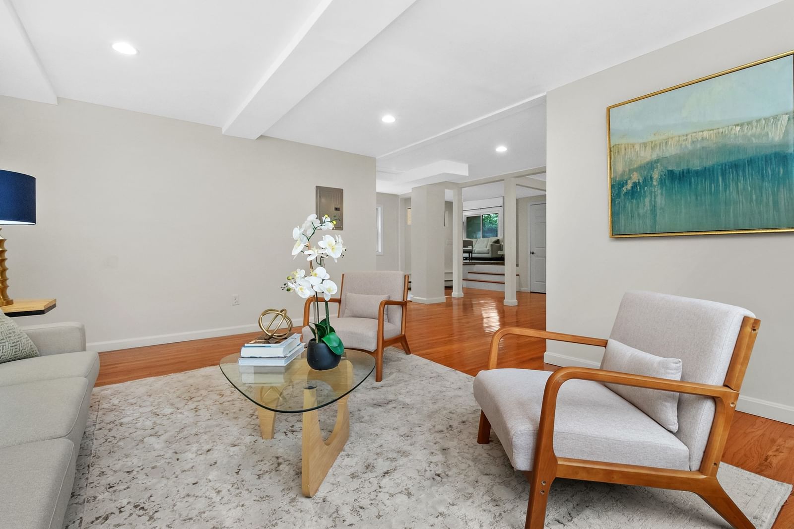 17 Churchill Rd Winchester — Photo 9 of 37