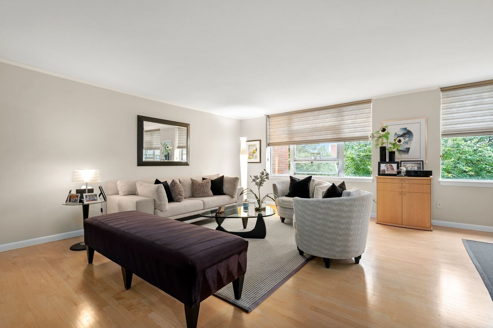 20 Hammond Pond Pkwy #504 Newton — Photo 4 of 24