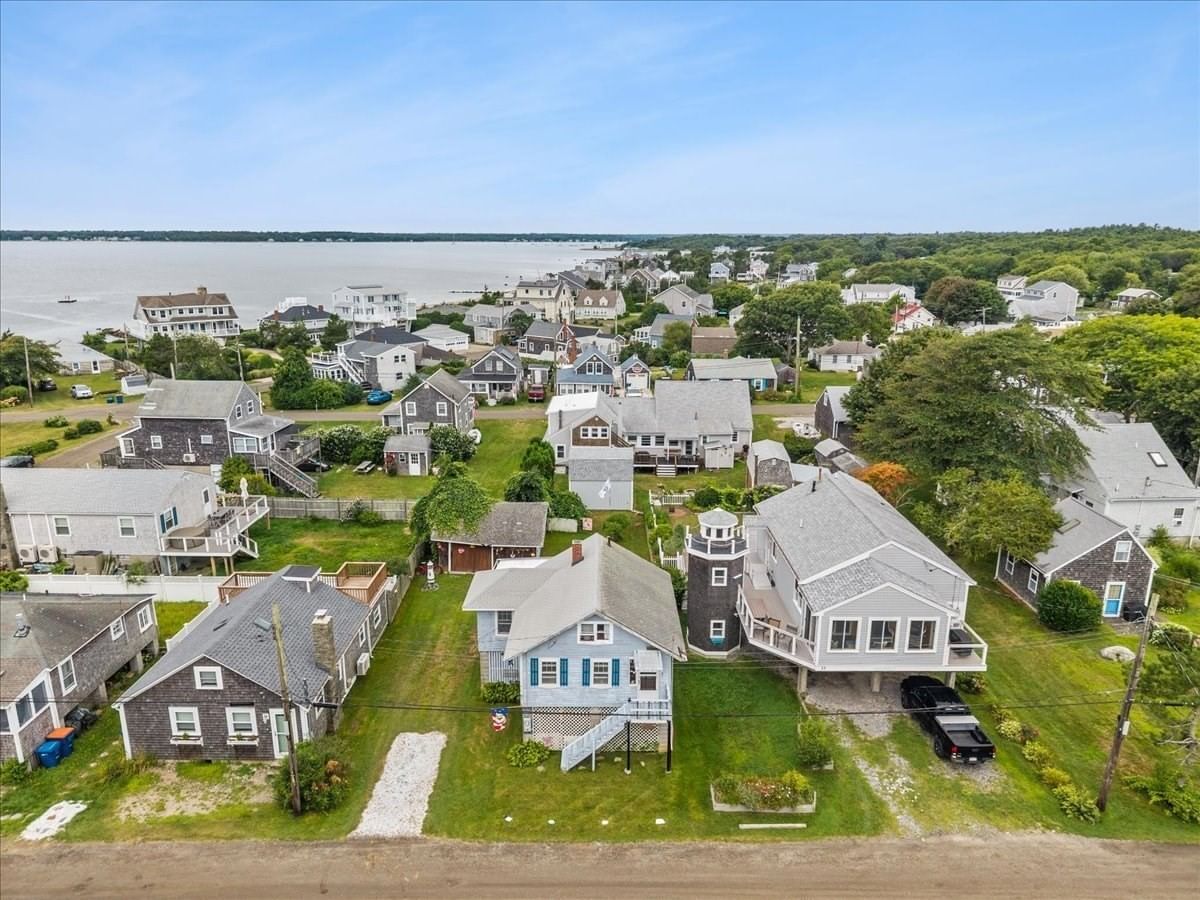 21 Channel St Mattapoisett — Photo 13 of 42