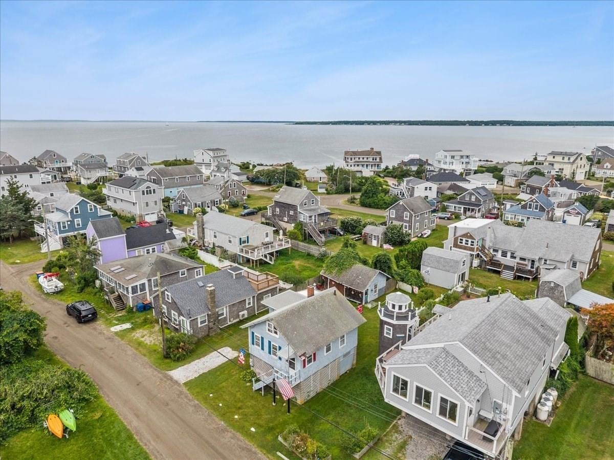 21 Channel St Mattapoisett — Photo 14 of 42