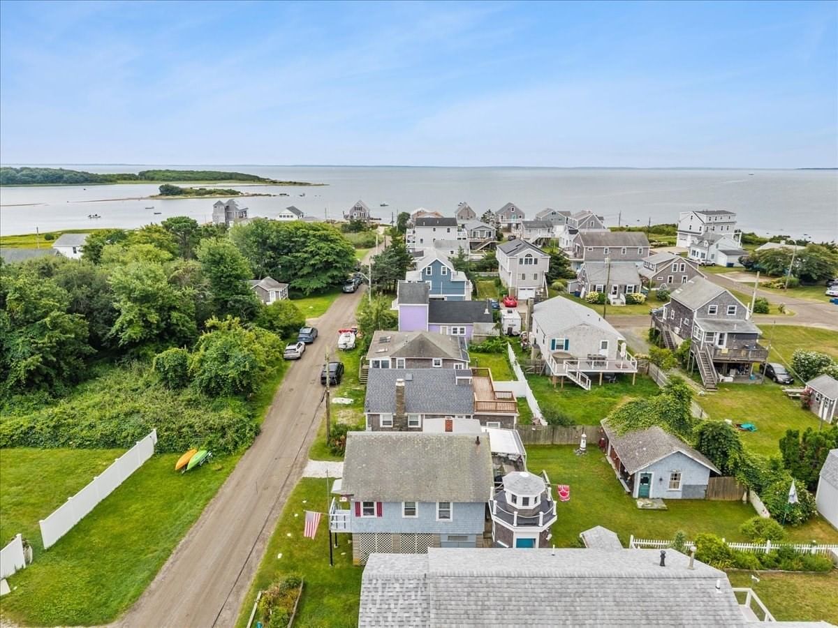 21 Channel St Mattapoisett — Photo 15 of 42