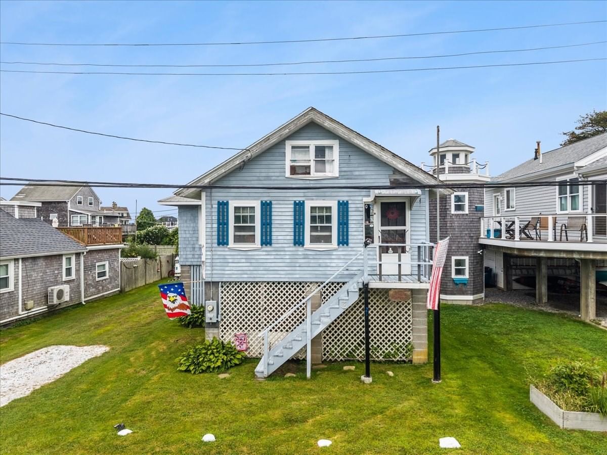 21 Channel St Mattapoisett — Photo 2 of 42