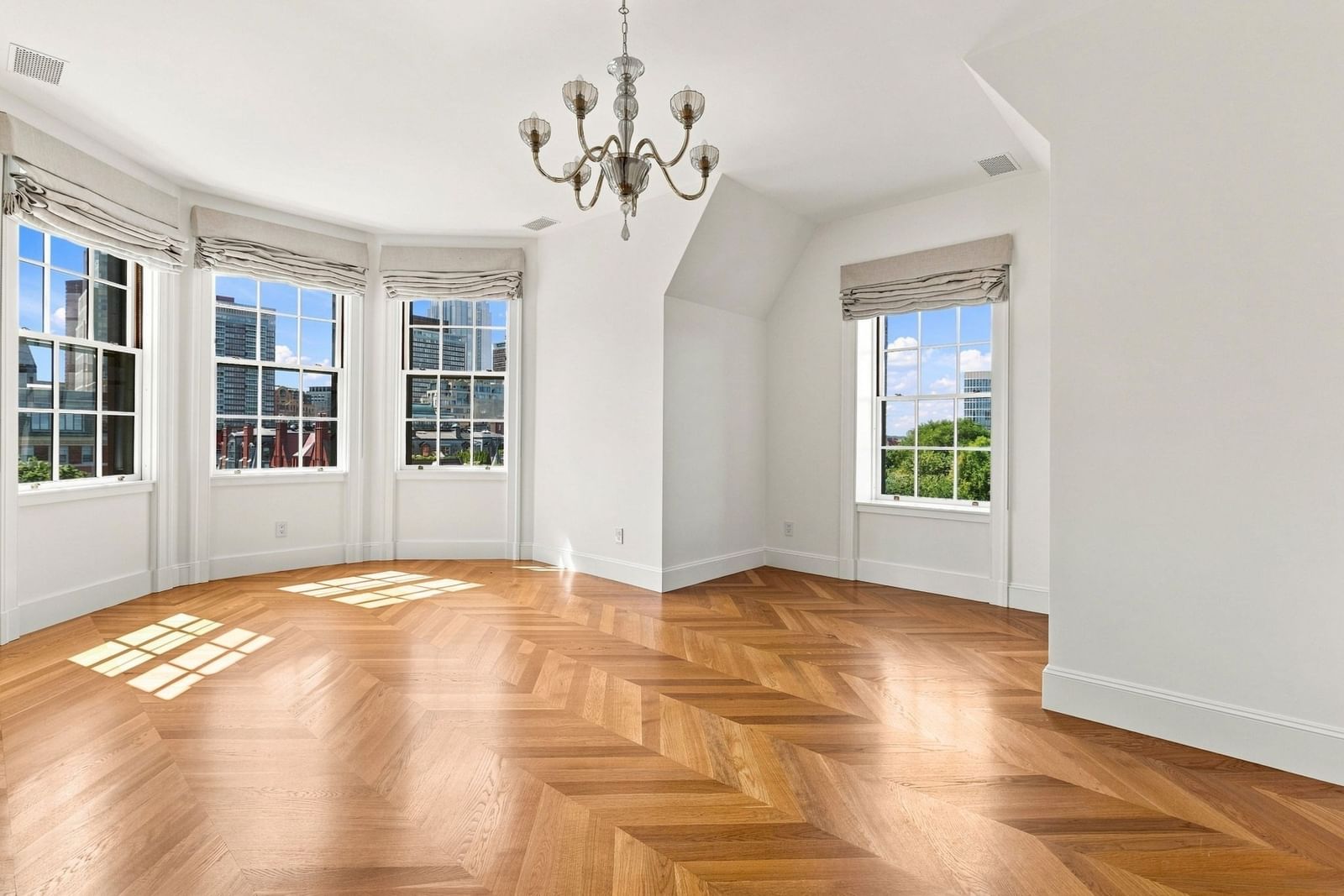 191 Commonwealth Avenue #PH61 Boston — Photo 19 of 23