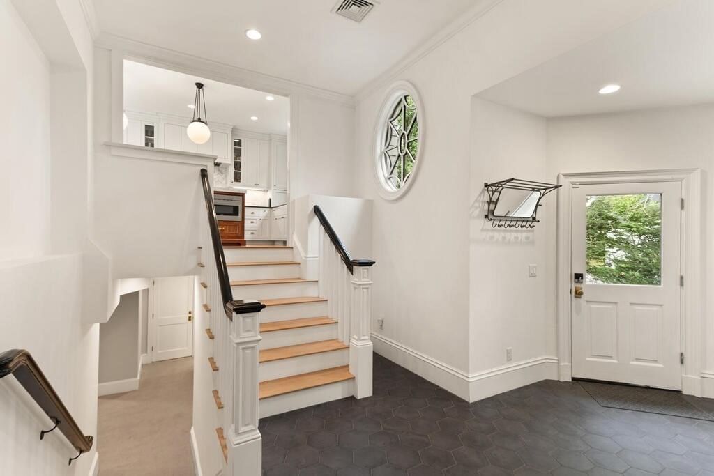 4 Eliot Rd Lexington — Photo 29 of 41