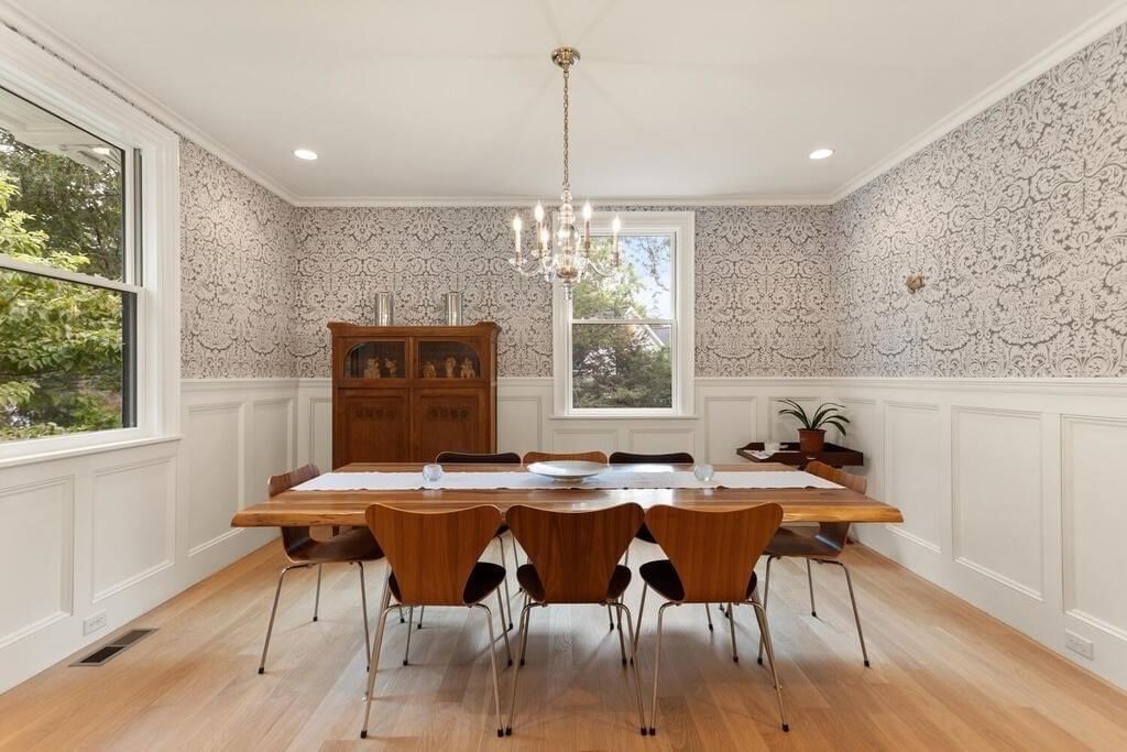 4 Eliot Rd Lexington — Photo 7 of 41