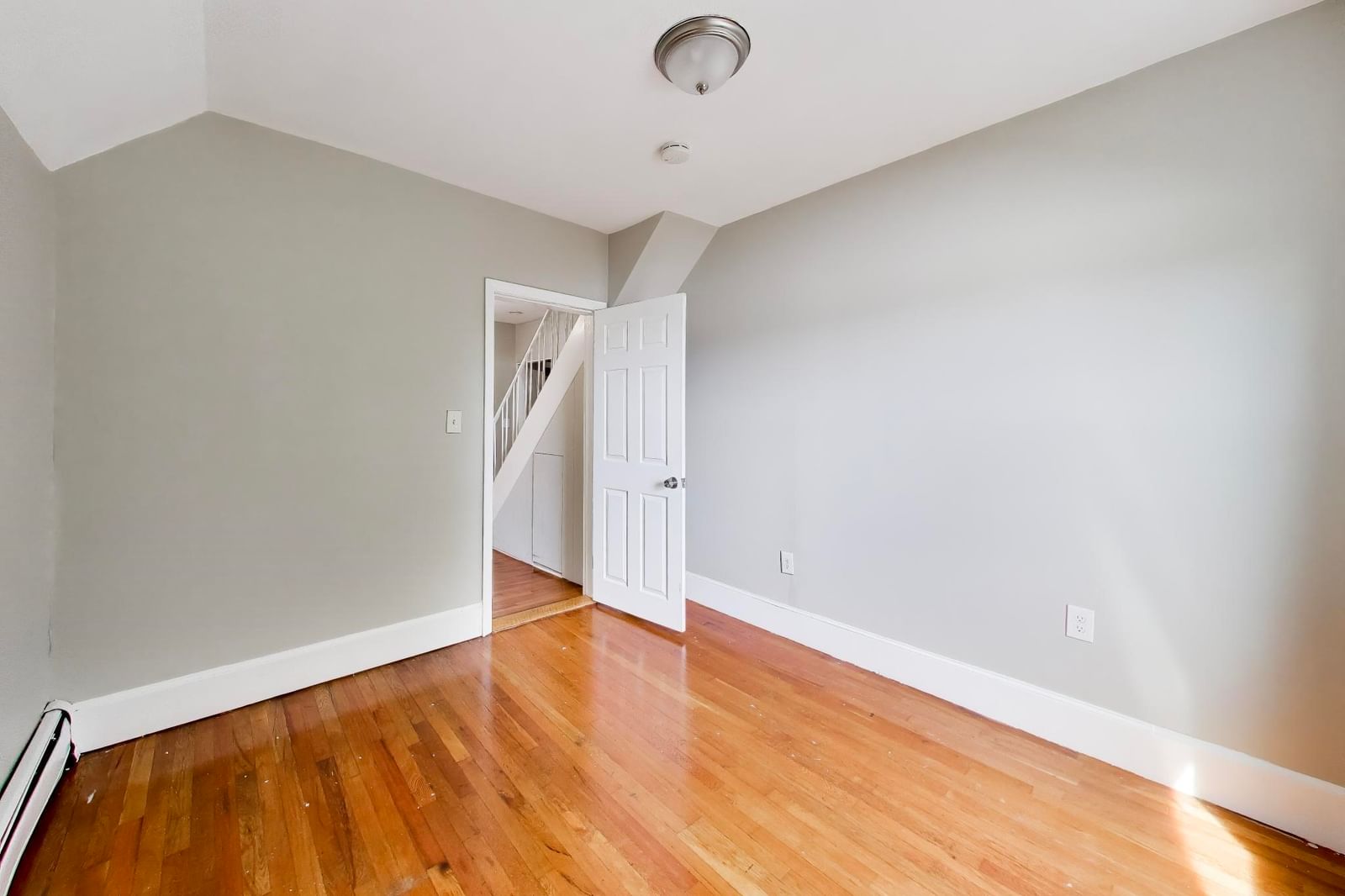 9 Irving Everett — Photo 25 of 39
