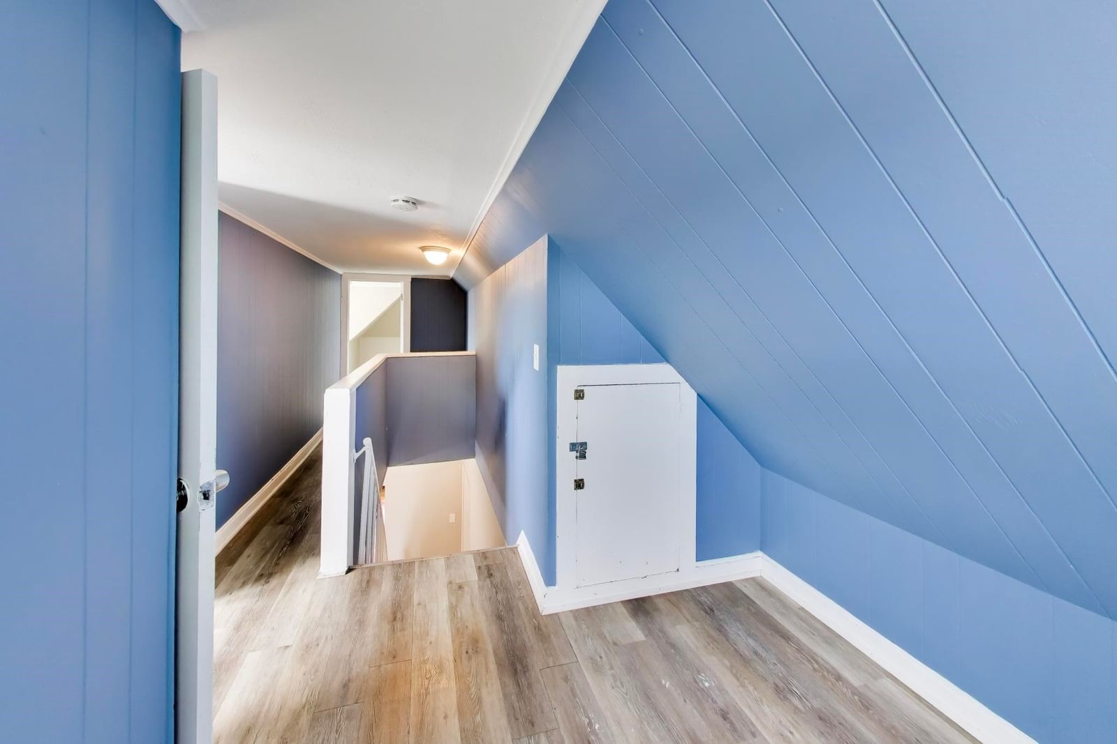 9 Irving Everett — Photo 31 of 39