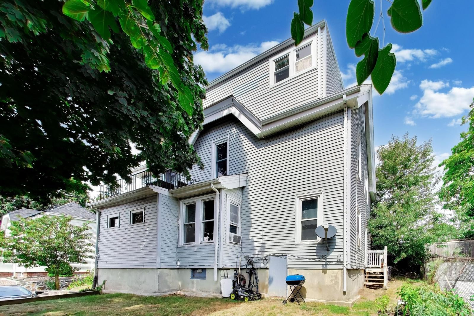 9 Irving Everett — Photo 37 of 39