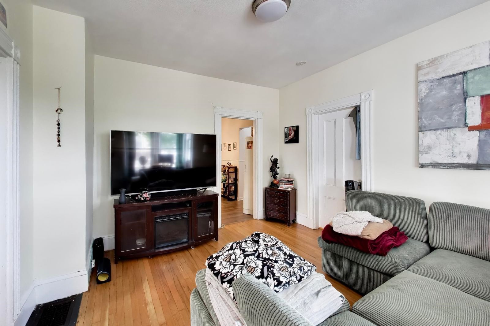 9 Irving Everett — Photo 9 of 39