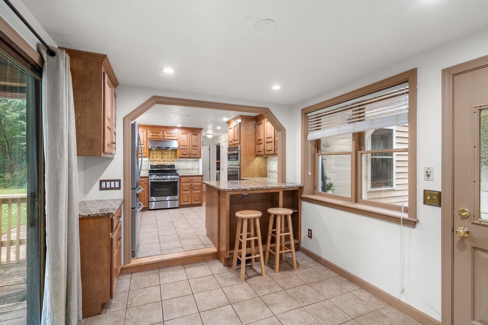 26 Joyce Ln Bellingham — Photo 14 of 37