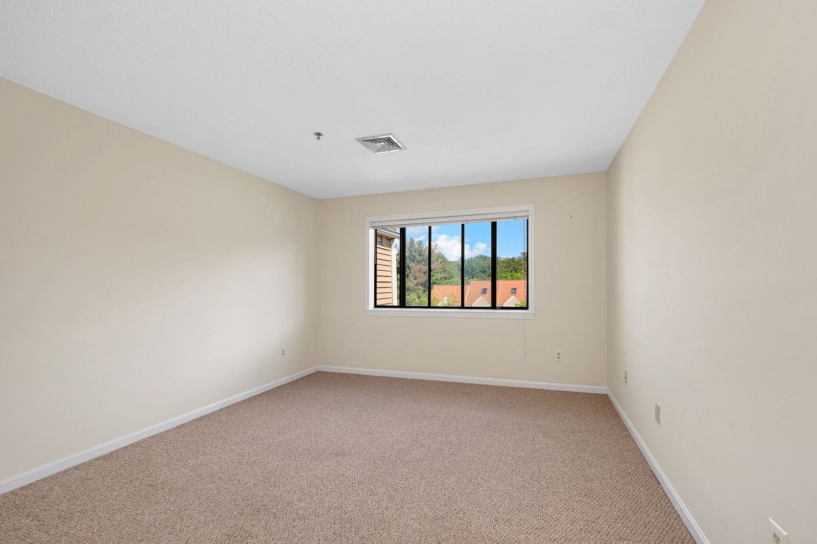 102 Hunter's Run #102 Haverhill — Photo 19 of 34