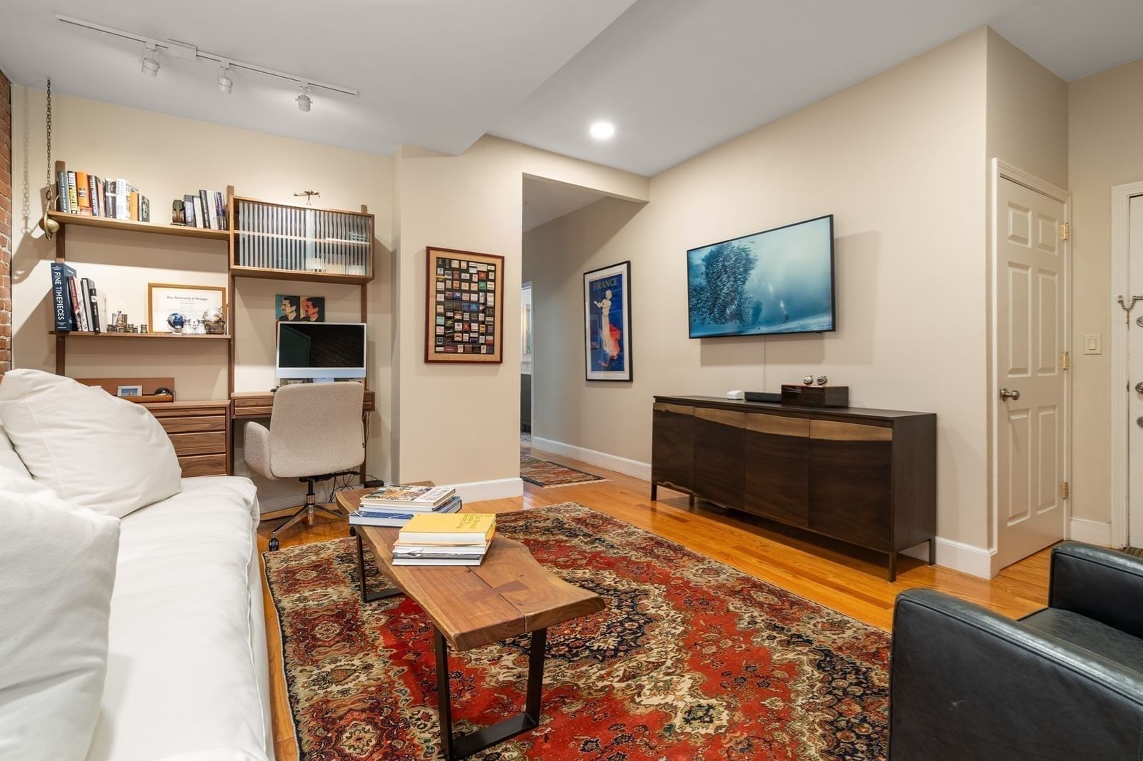 1081 Beacon #8 Brookline — Photo 20 of 24