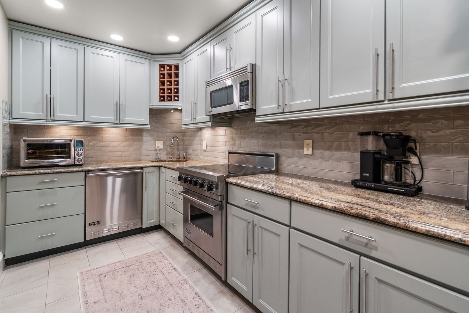 1081 Beacon #8 Brookline — Photo 8 of 24