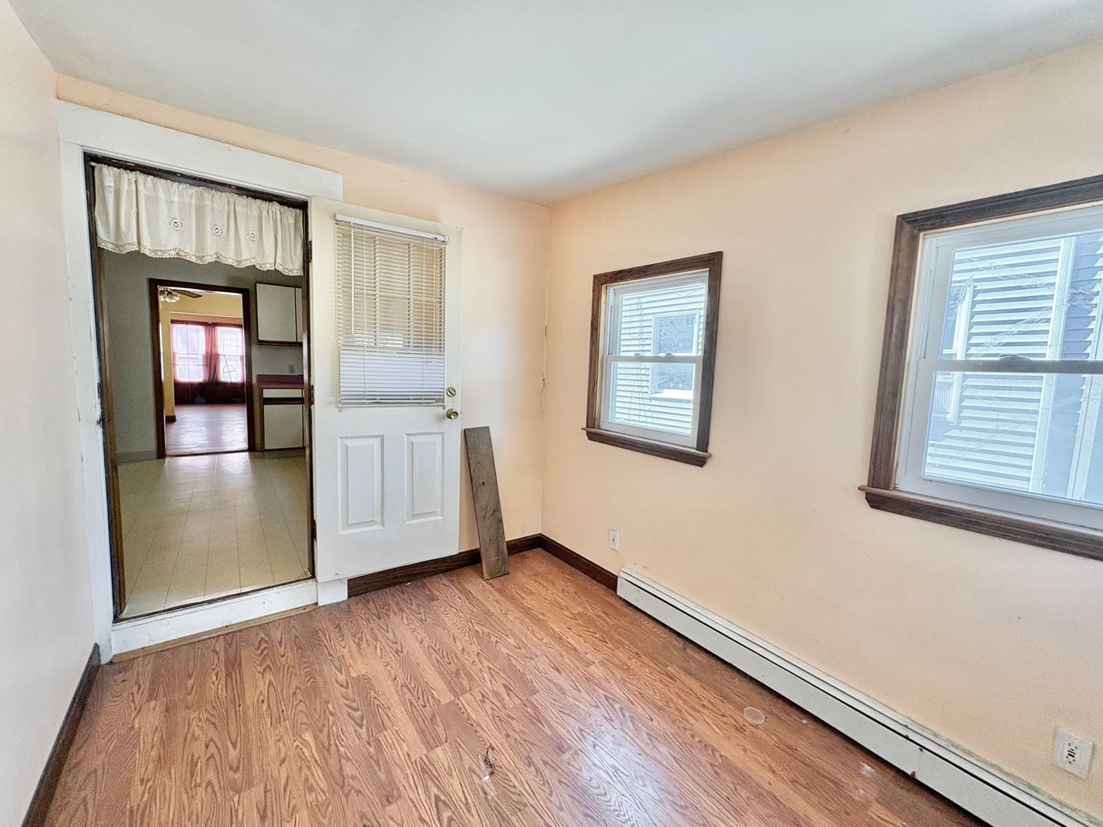 241 Webster Ave Chelsea — Photo 16 of 26
