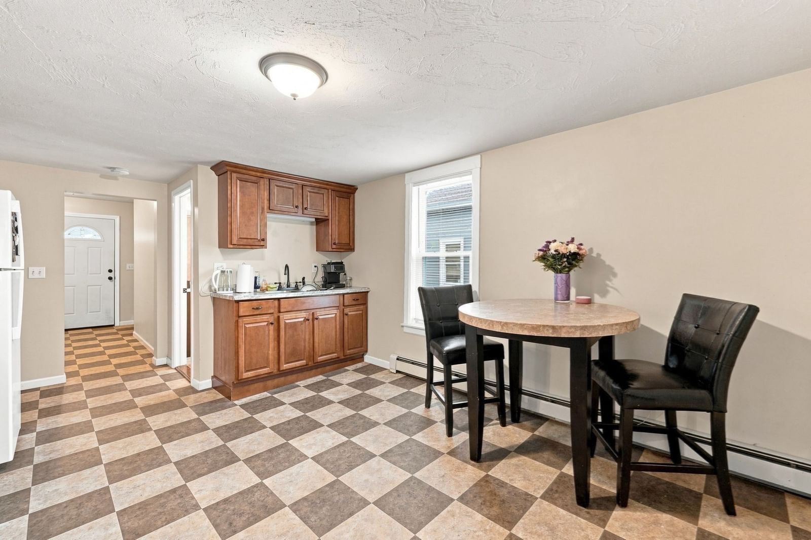 27 Regan St Gardner — Photo 20 of 41