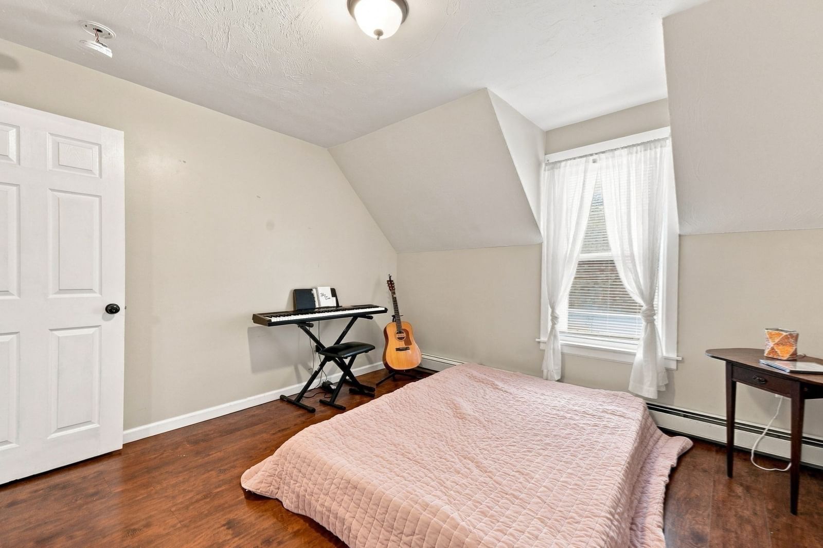 27 Regan St Gardner — Photo 28 of 41