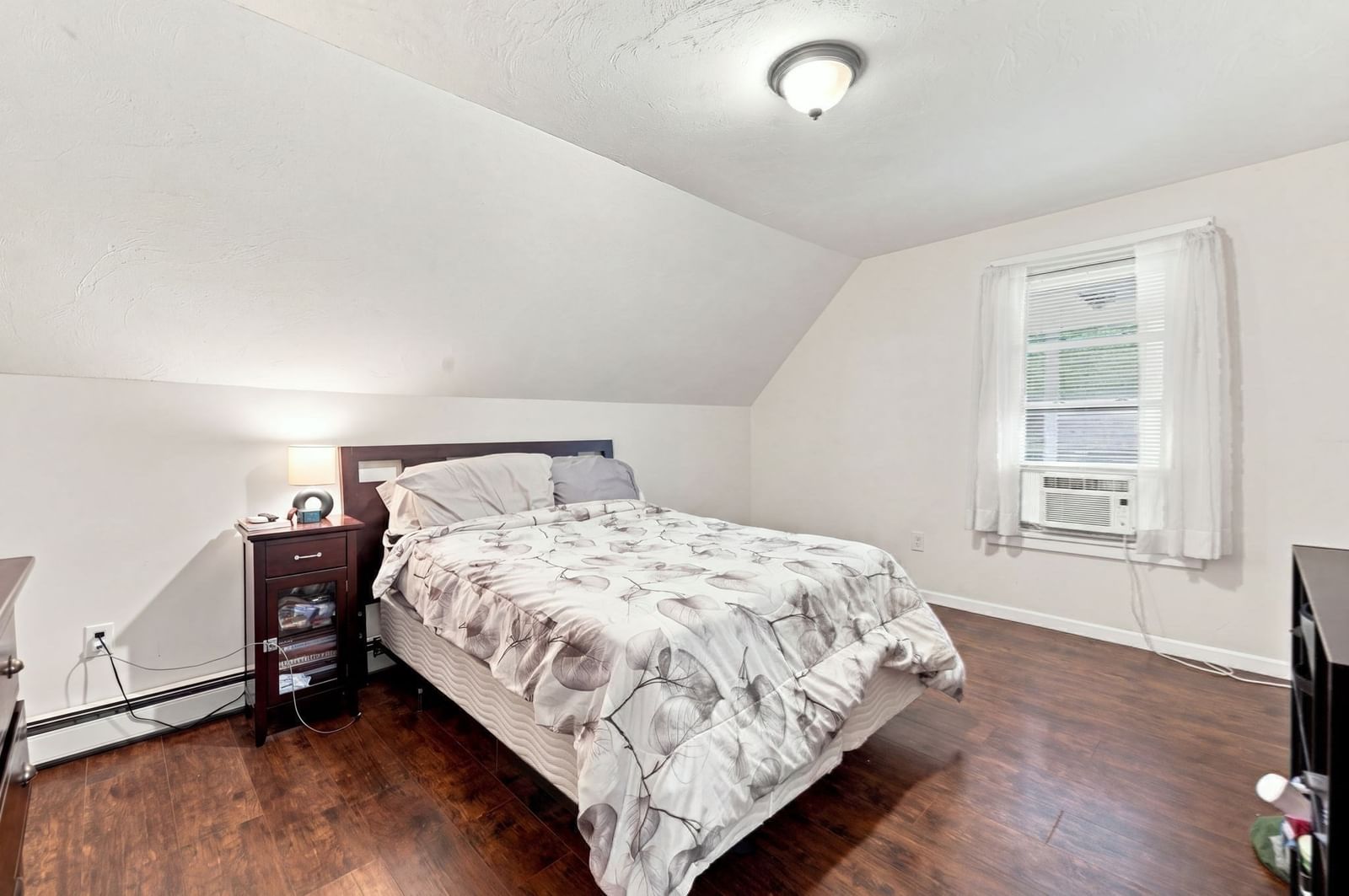 27 Regan St Gardner — Photo 31 of 41