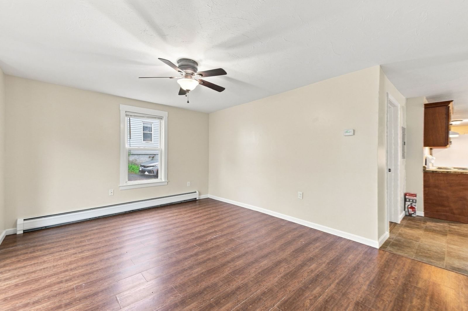 27 Regan St Gardner — Photo 6 of 41