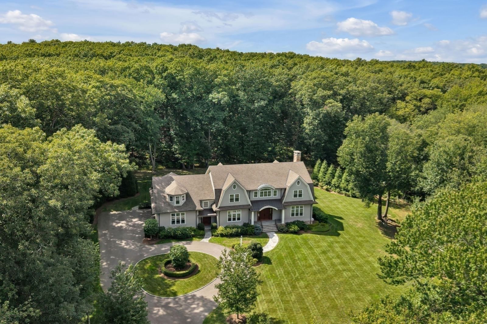 250 Country Drive Weston — Photo 26 of 31