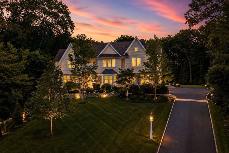 25 Holly Cir