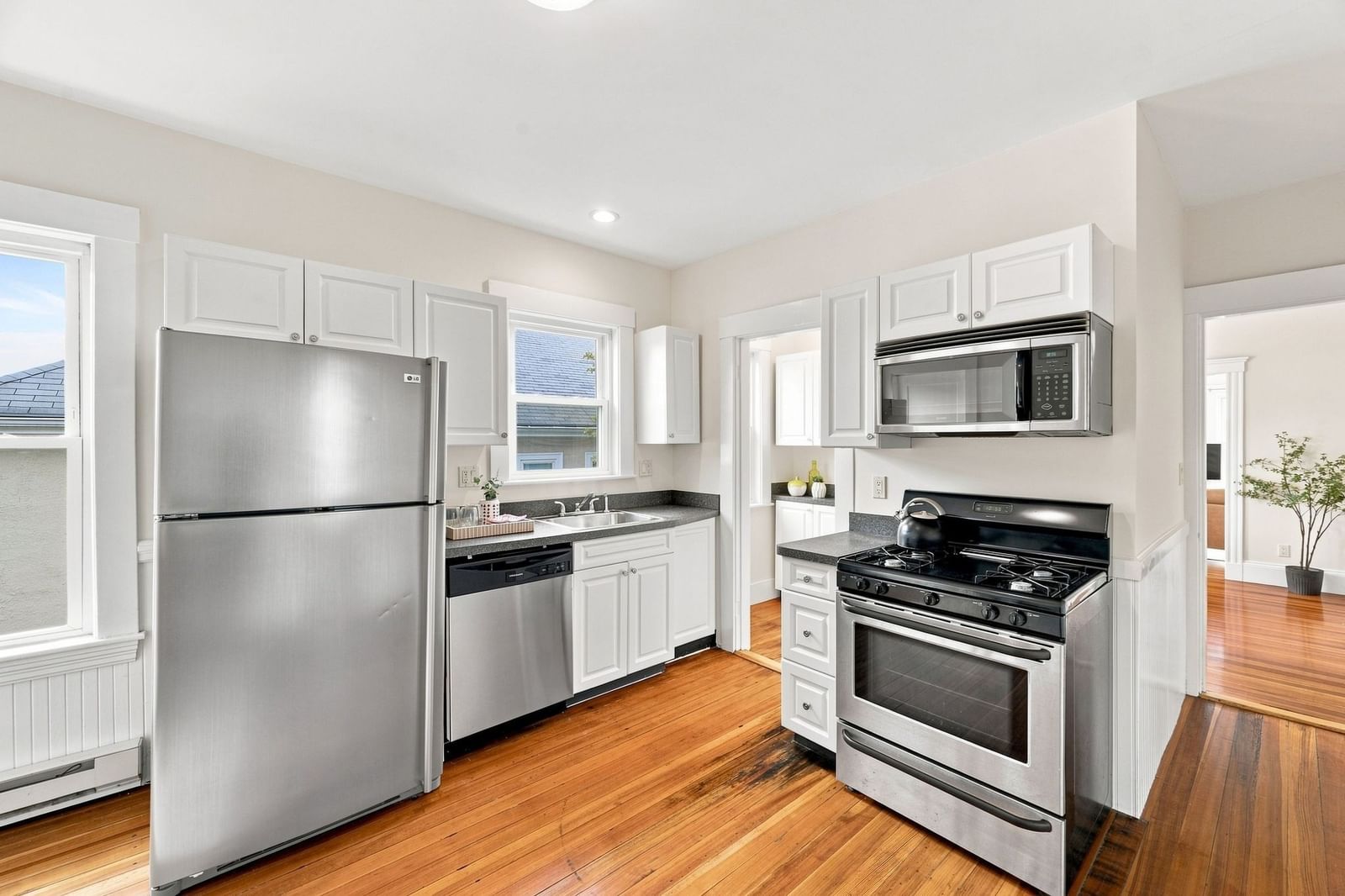 11 Lloyd Rd #11 Watertown — Photo 15 of 34