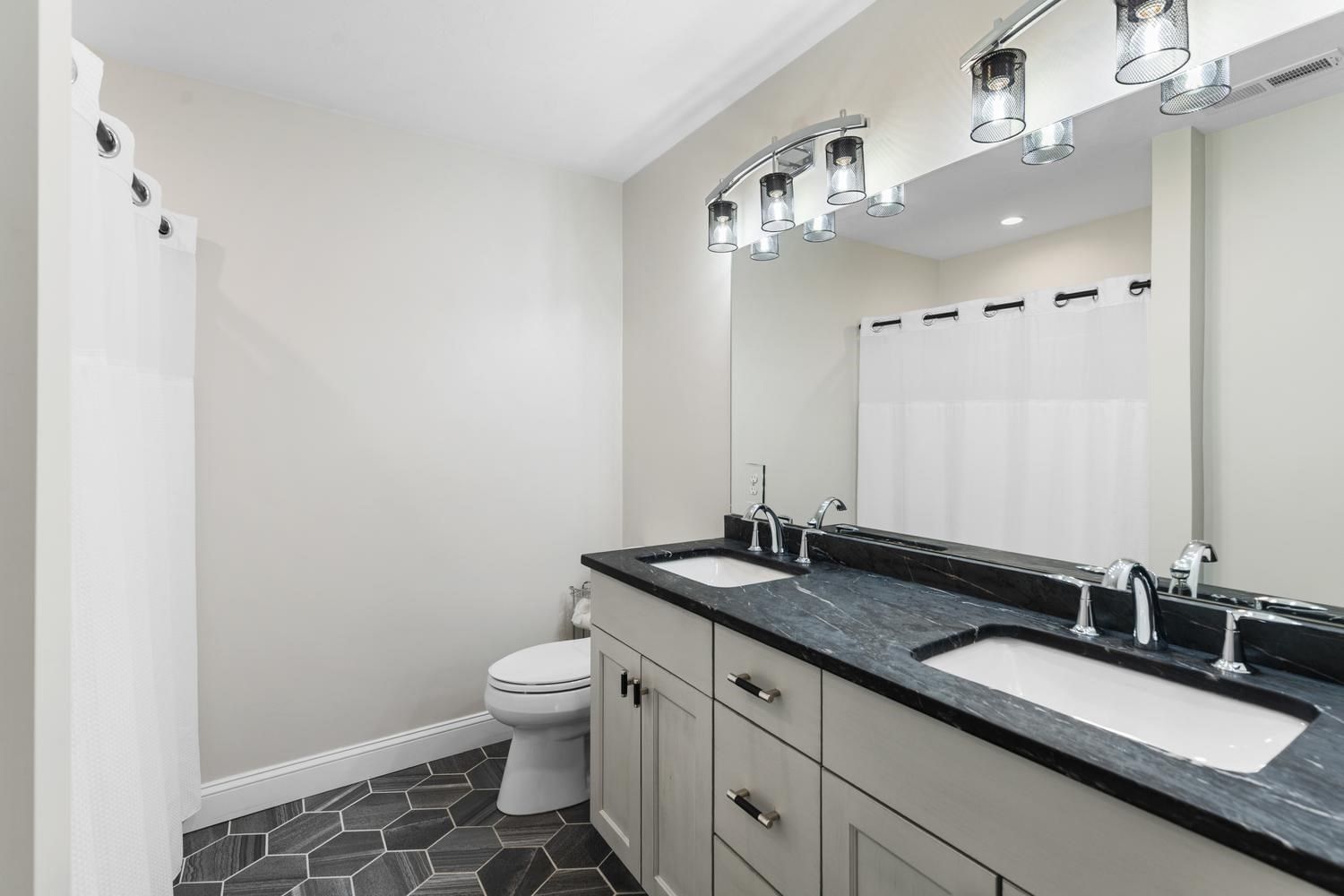 9 Shay Ln North Reading — Photo 34 of 42