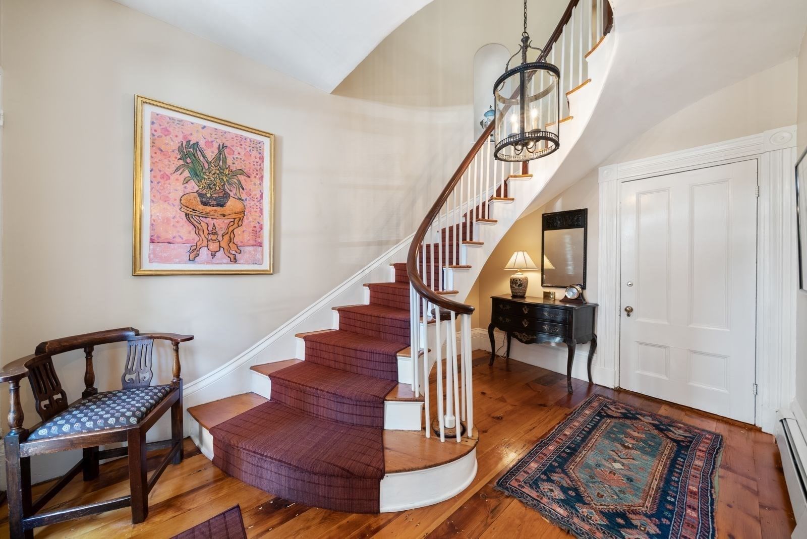 51 Chestnut Street Boston — Photo 2 of 40