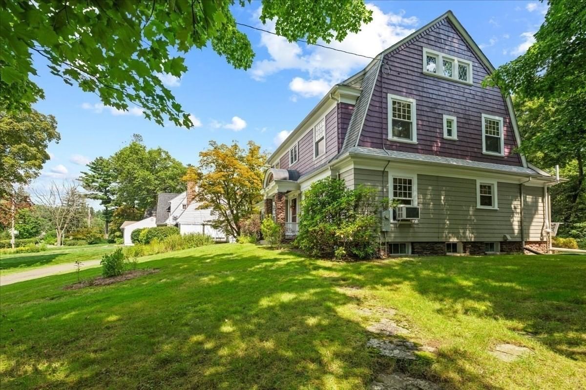 1140 Northampton St Holyoke — Photo 30 of 39
