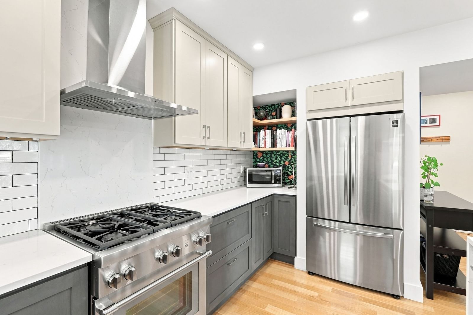 34 Heath St #3 Somerville — Photo 3 of 28