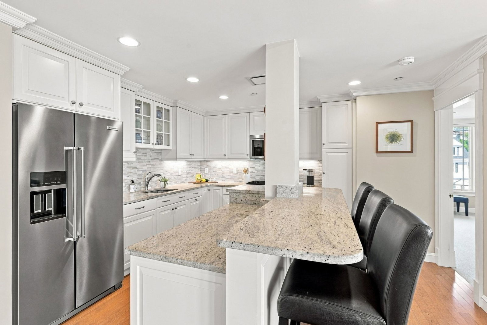 225 Humphrey Street #6 Swampscott — Photo 16 of 42