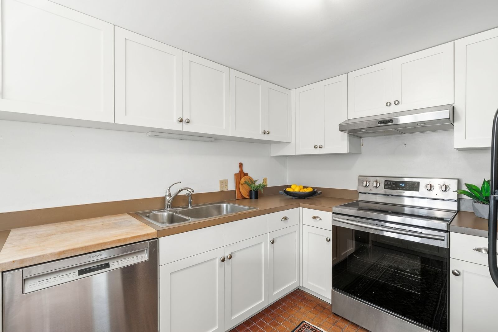 88 Park Ave #412 Arlington — Photo 9 of 27