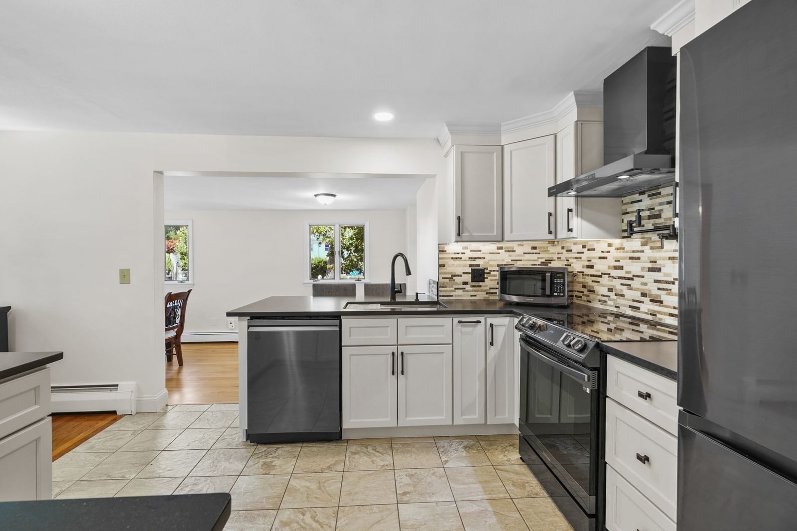 8 Niles Road Randolph — Photo 7 of 21