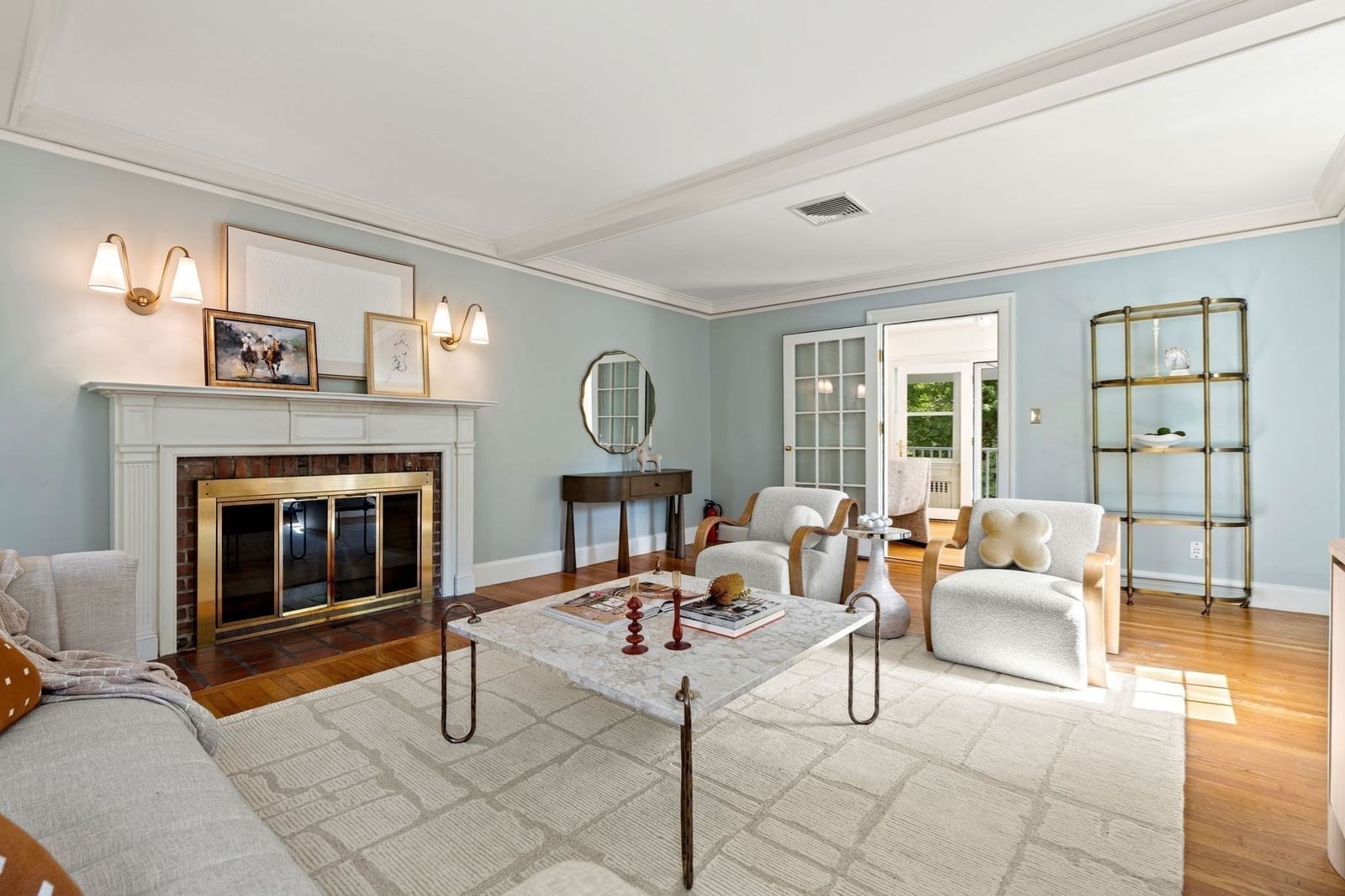 26 Prentiss Lane Belmont — Photo 10 of 38