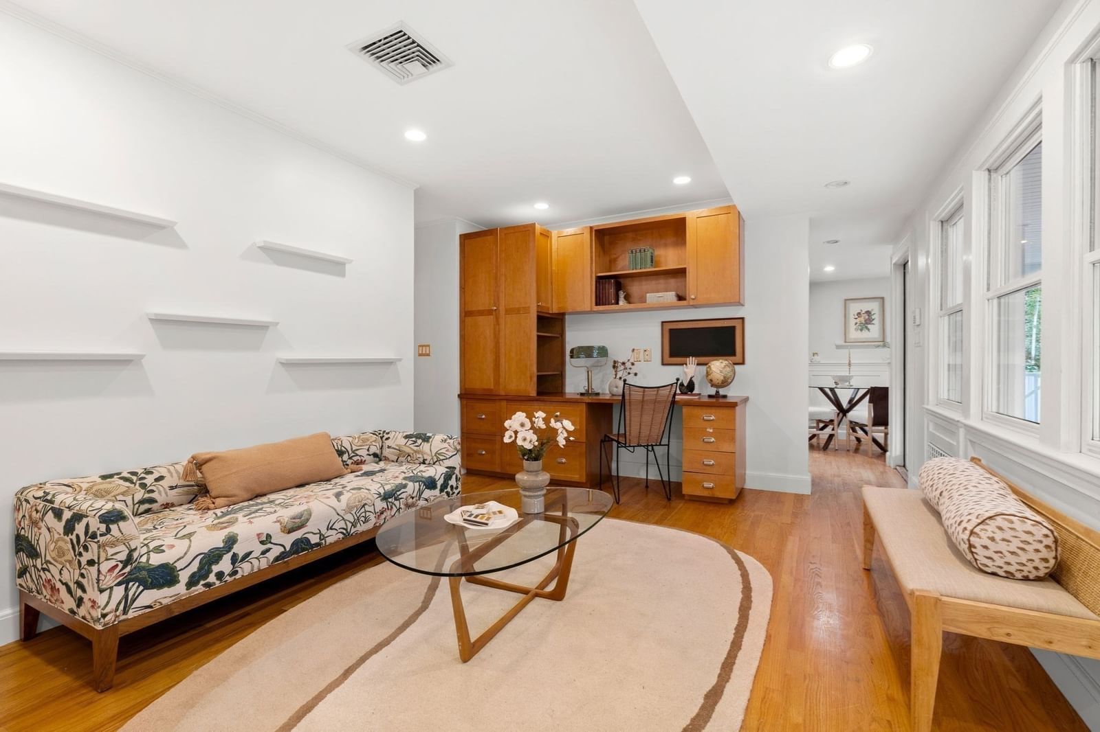 26 Prentiss Lane Belmont — Photo 14 of 38
