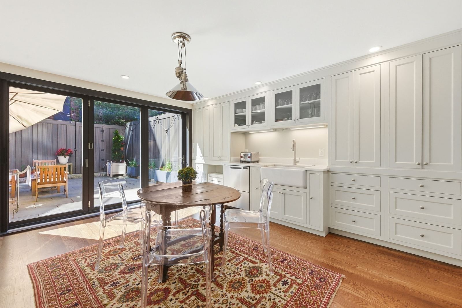 2 Pelham Ter Boston — Photo 7 of 33