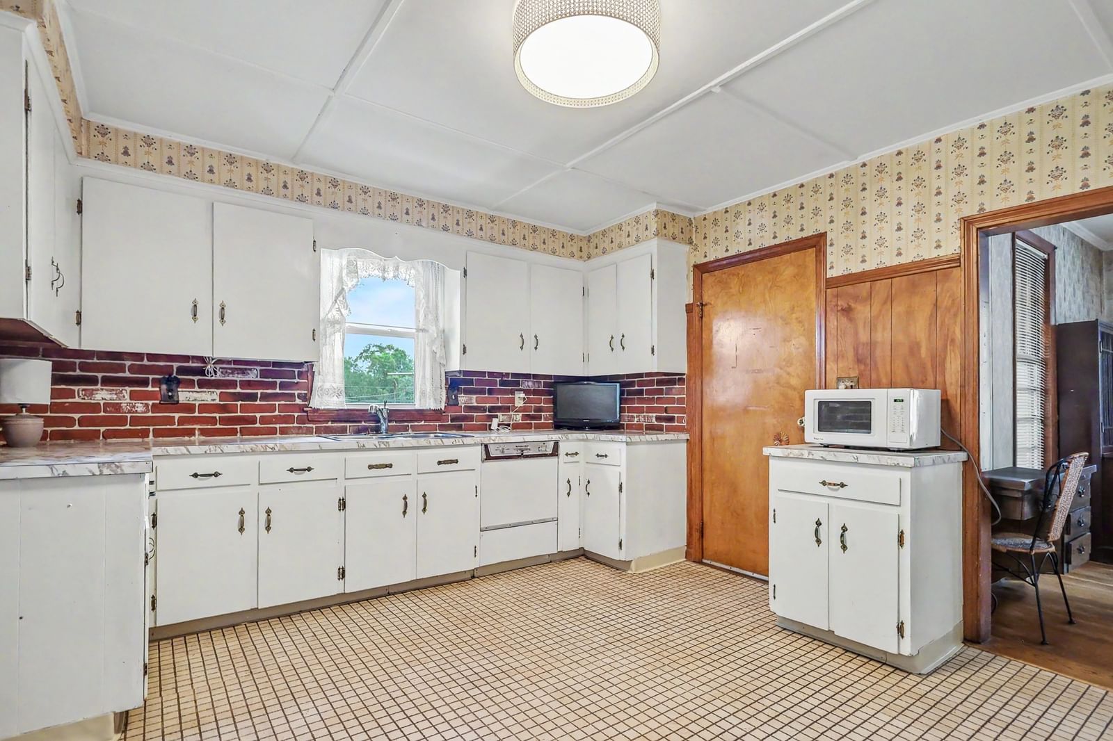 9 Varnum Street Haverhill — Photo 9 of 33