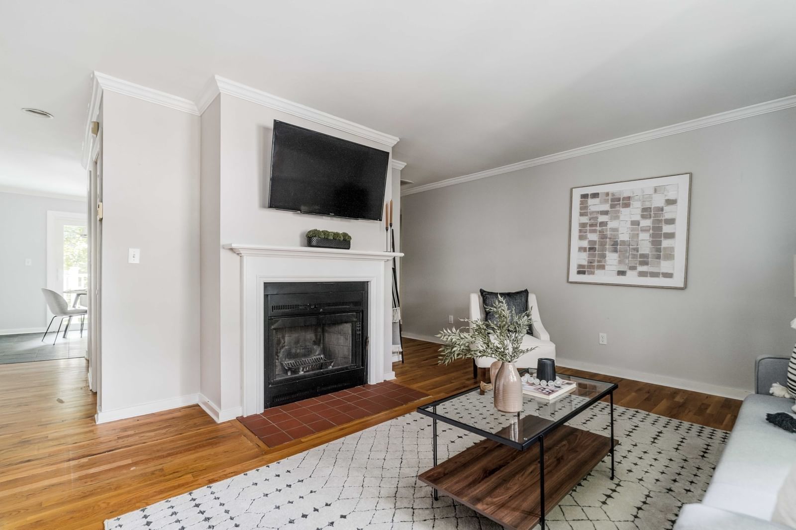 192 Chestnut Avenue #D Boston — Photo 11 of 34