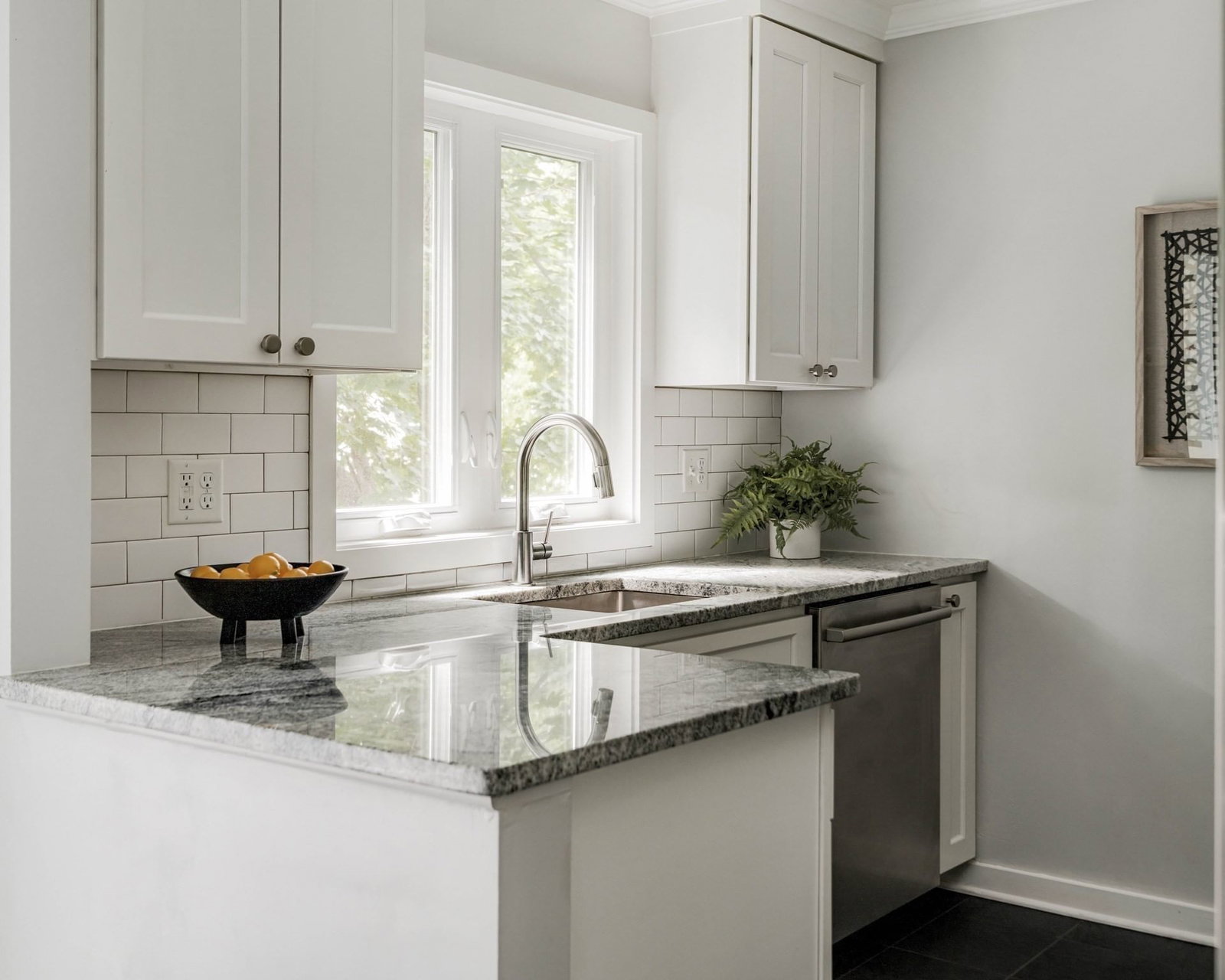 192 Chestnut Avenue #D Boston — Photo 16 of 34