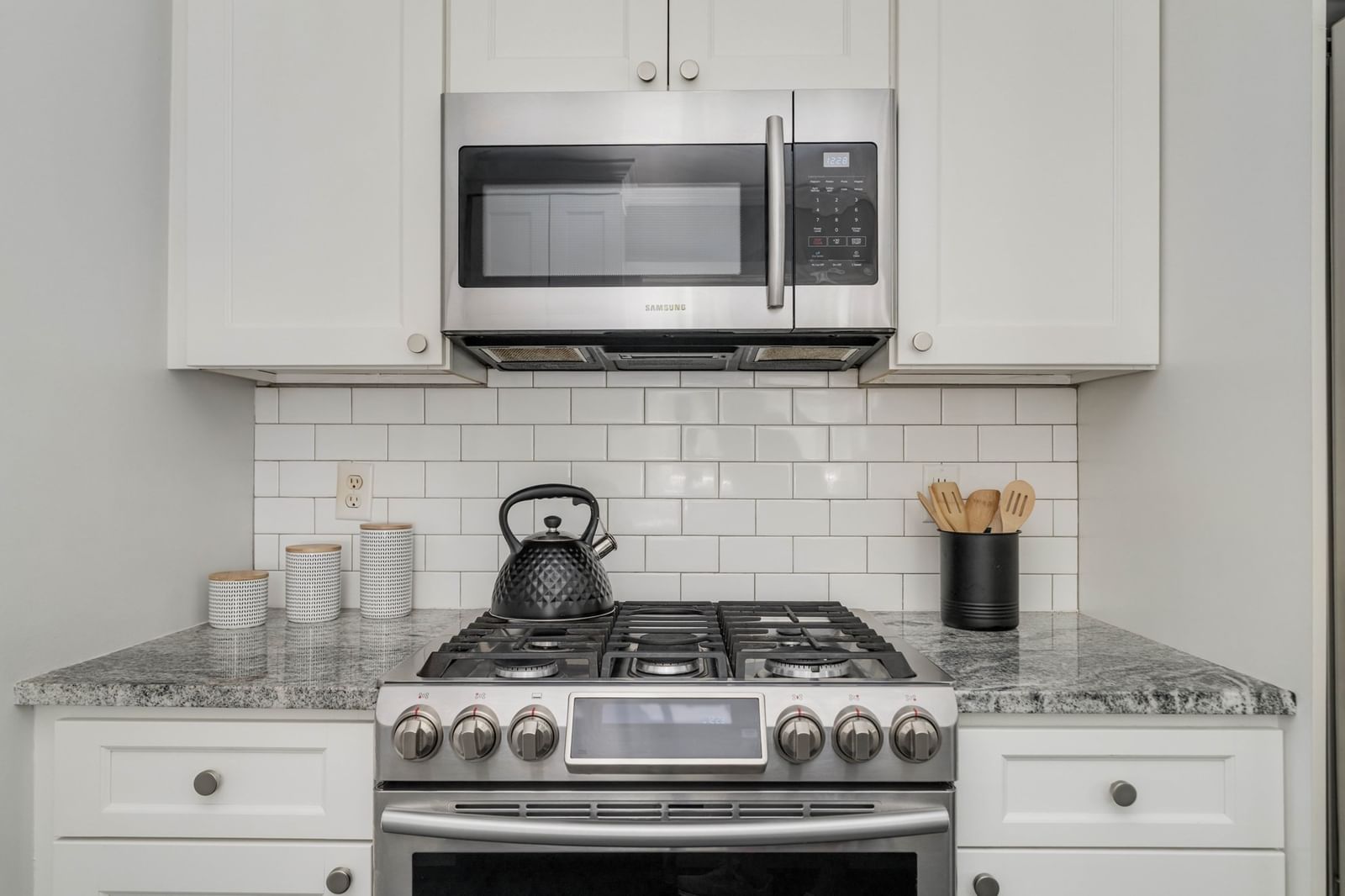 192 Chestnut Avenue #D Boston — Photo 18 of 34