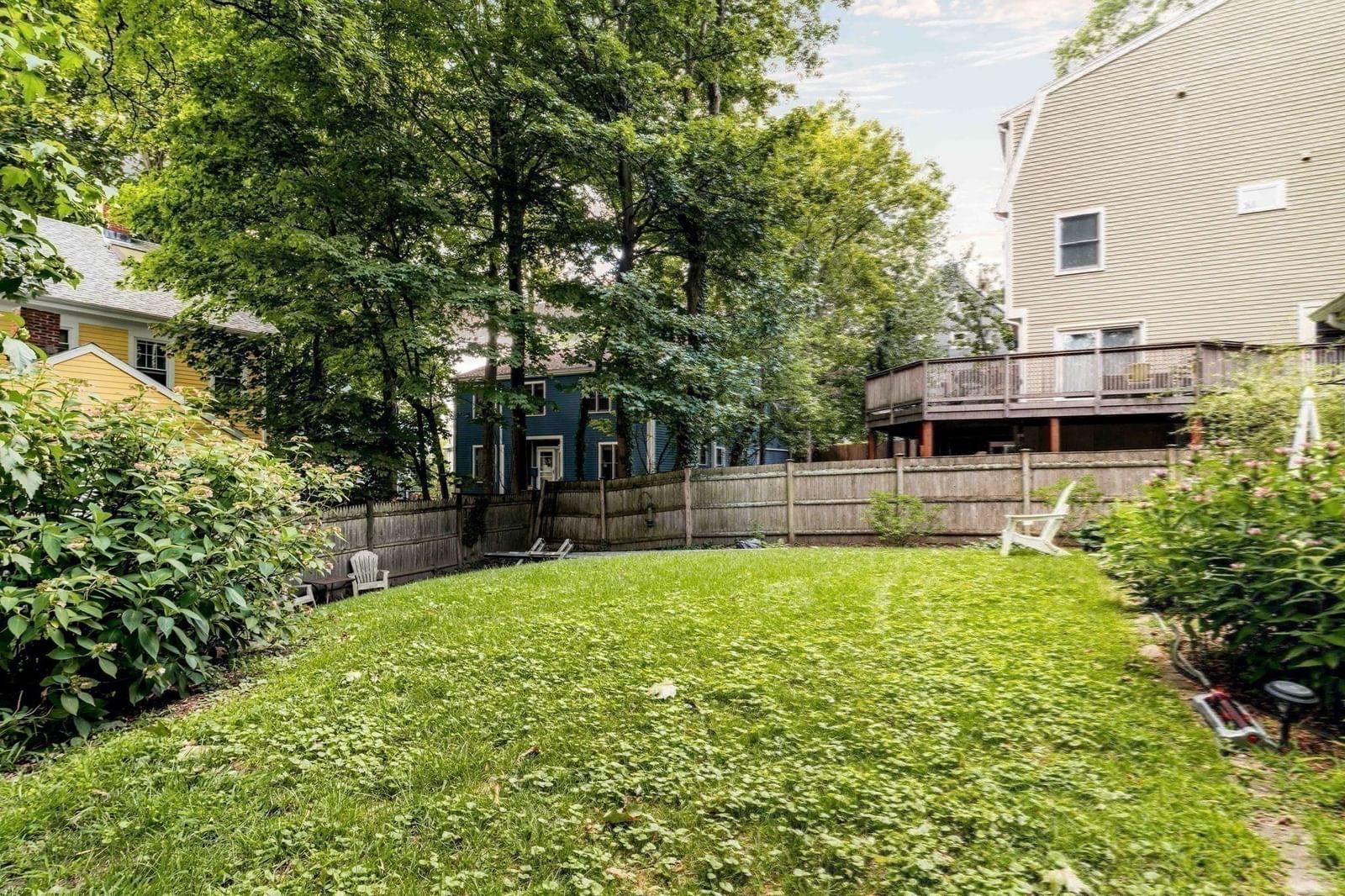 192 Chestnut Avenue #D Boston — Photo 31 of 34