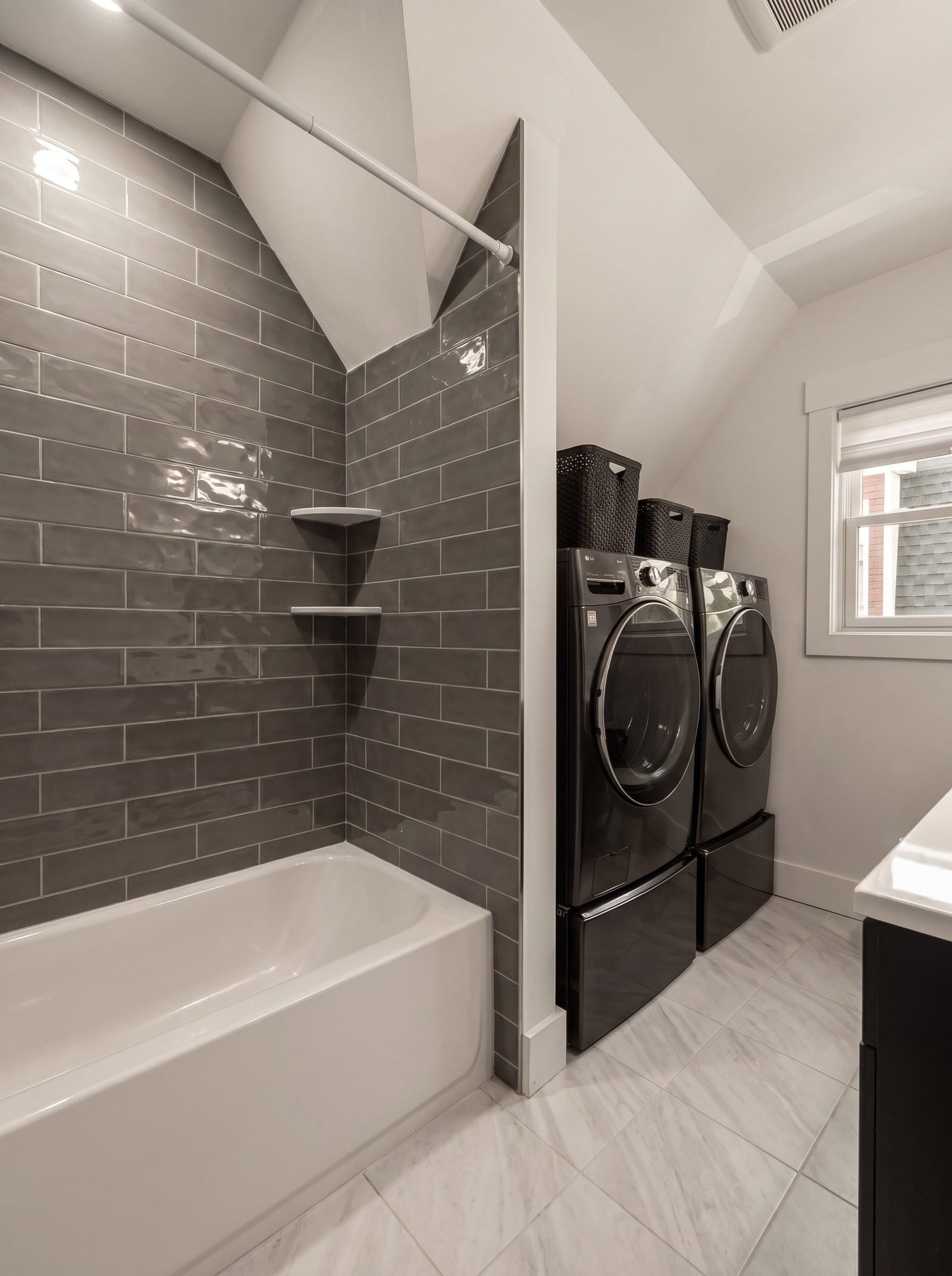 13 Grand View Avenue #2 Somerville — Photo 21 of 26
