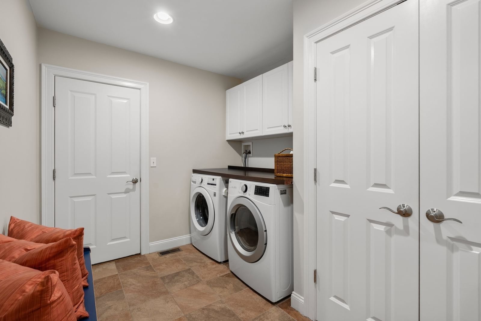 32 Old Framingham Rd #8 Sudbury — Photo 18 of 42