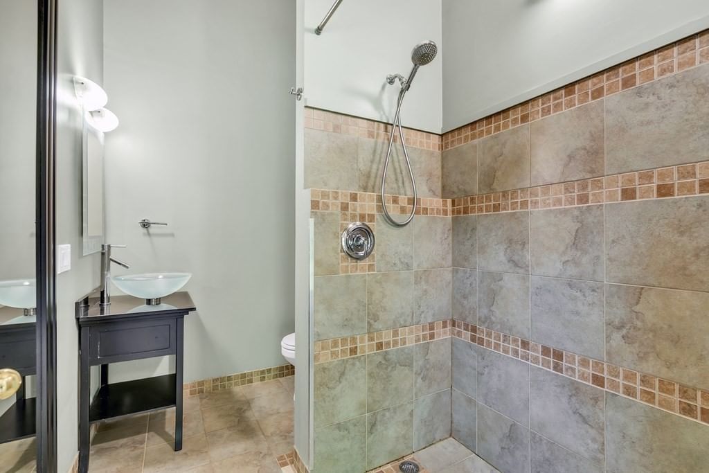 921 Main Street #. Bolton — Photo 18 of 28